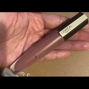 L'Oreal Paris Matte Lip Stain